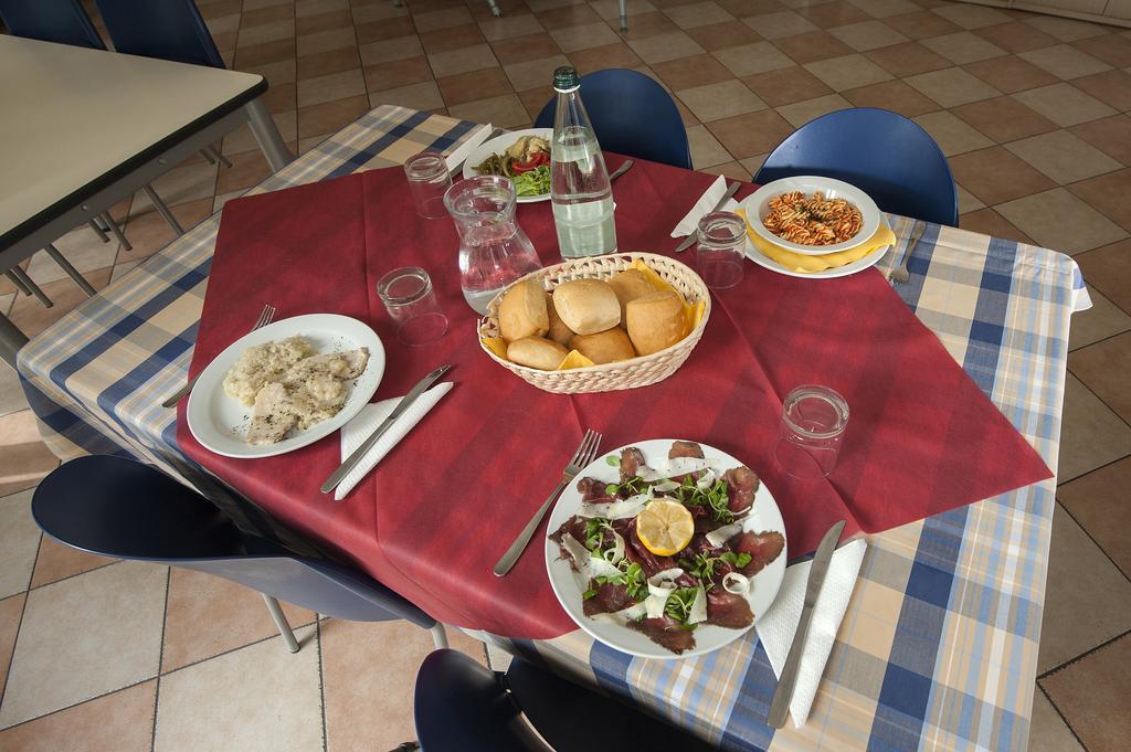 רוברטו Ostello Citta Di Rovereto מראה חיצוני תמונה